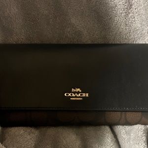 Coach wallet